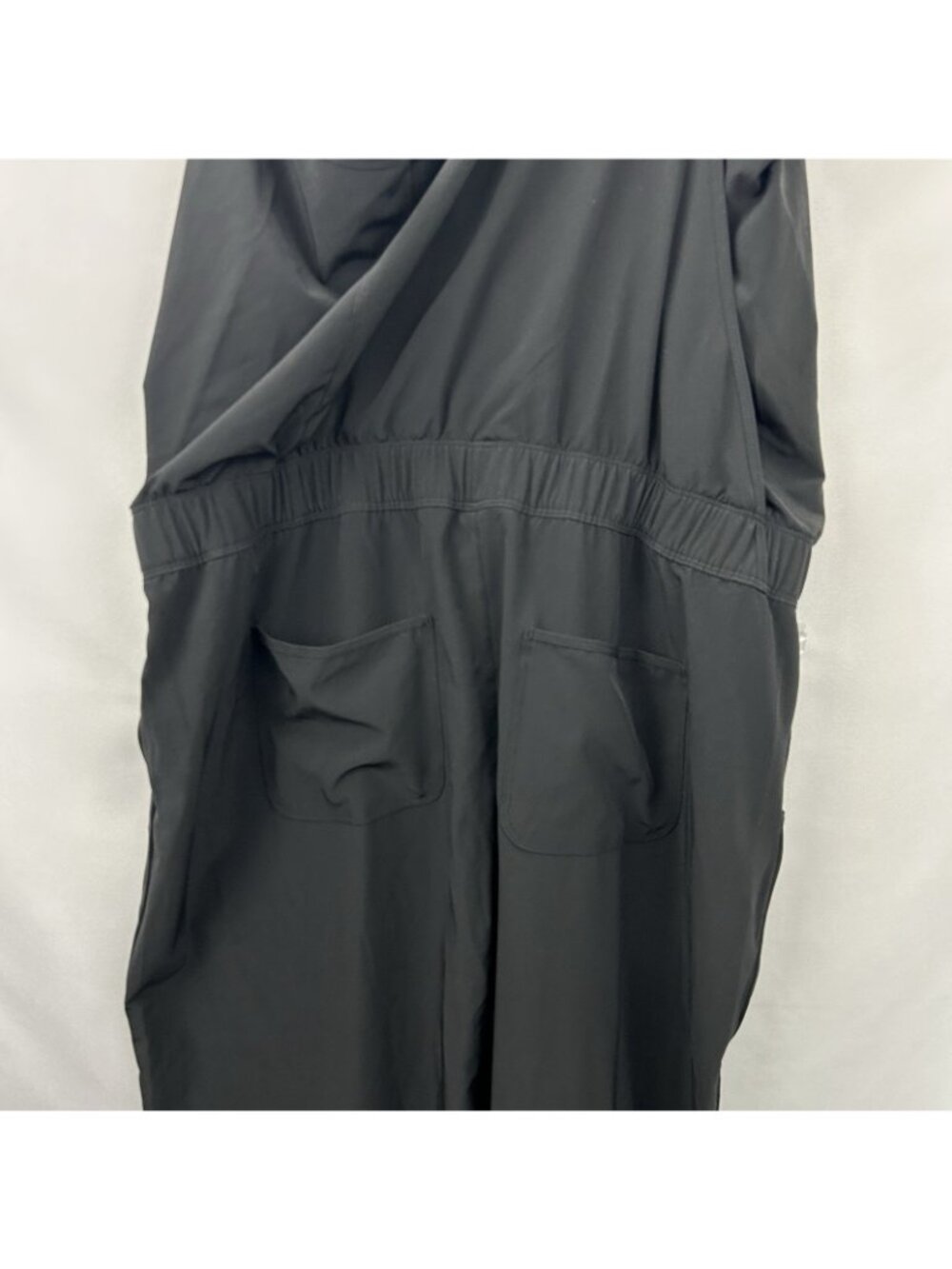 Patagonia Fleetwith Romper Jumpsuit Women’s XL Black Sleeveless Pockets Hiking - Picture 16 of 16